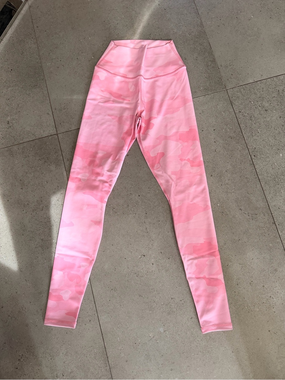 ALO Yoga Pink Camo High-Waist Leggings